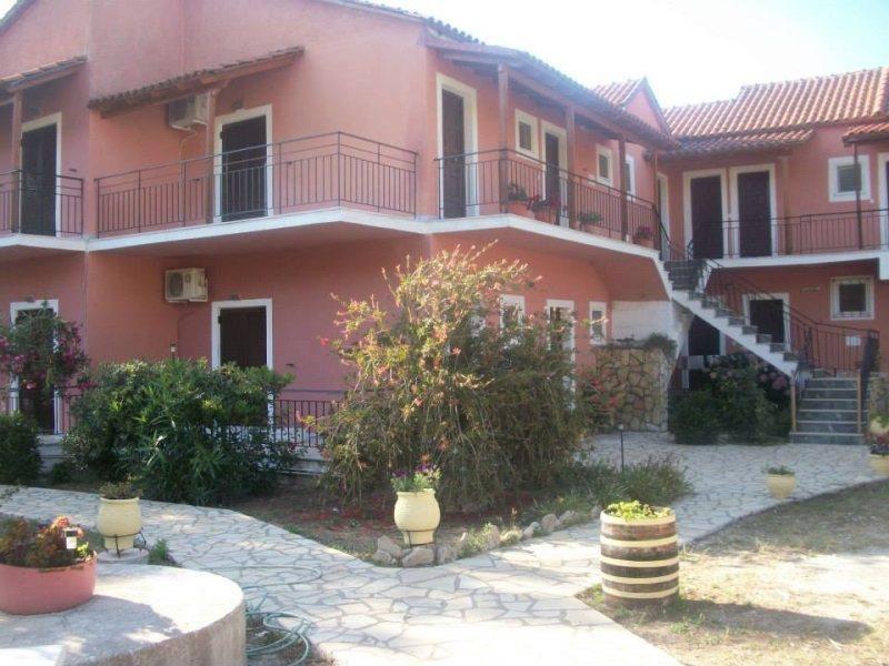 Villa Rossa Vassilis Studios Marathias Exterior foto